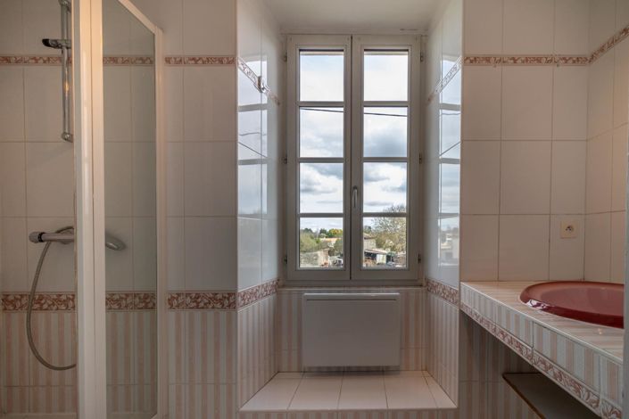 Image No.6-3 Bed House for sale