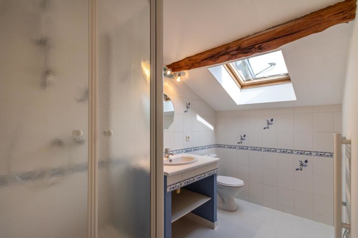 Image No.9-3 Bed House for sale