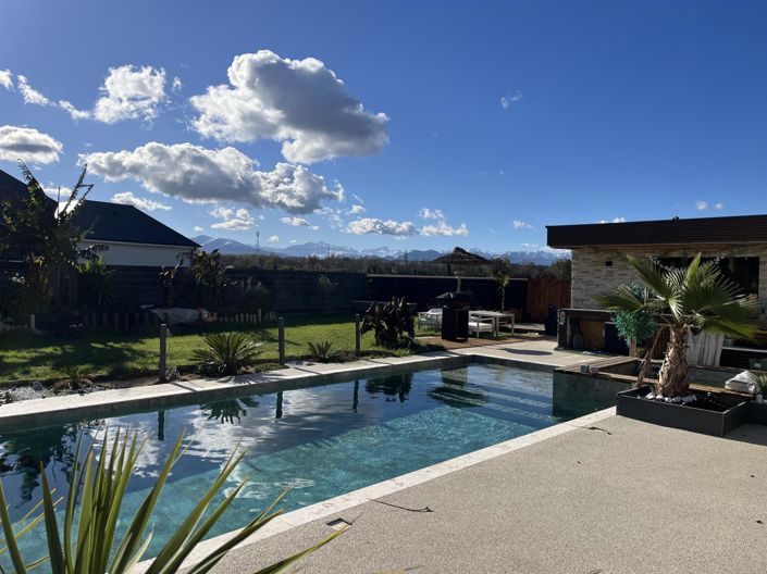 Image No.2-4 Bed New Homes for sale