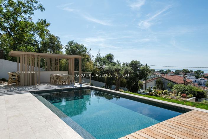 Image No.6-6 Bed House for sale