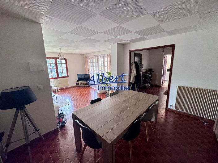 Image No.5-3 Bed House for sale