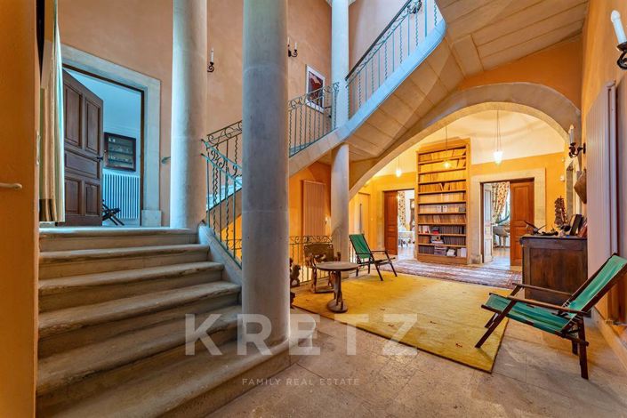 Image No.5-11 Bed House for sale