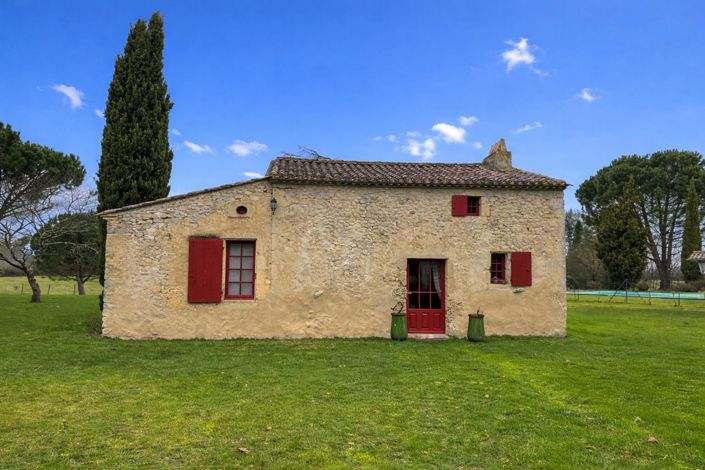 Image No.16-9 Bed House for sale