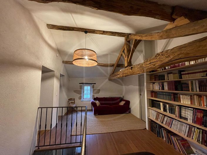 Image No.9-9 Bed House for sale