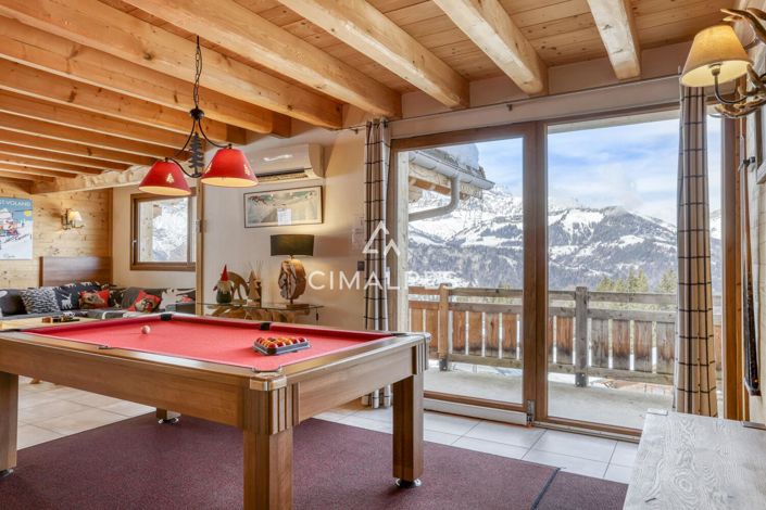 Image No.2-6 Bed House for sale