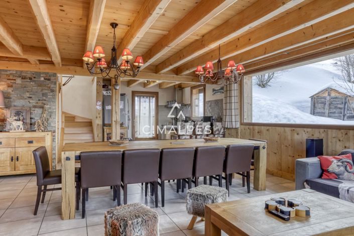 Image No.4-6 Bed House for sale