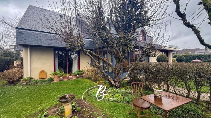 Image No.2-5 Bed House for sale