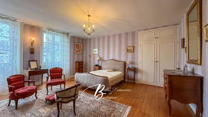 Image No.13-9 Bed House for sale