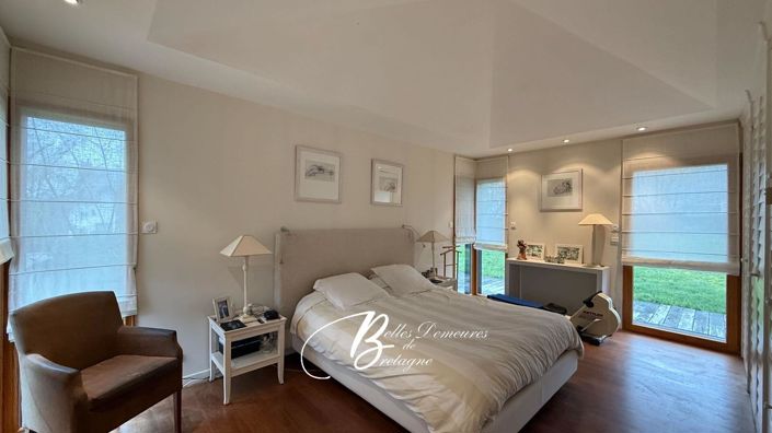 Image No.13-5 Bed House for sale