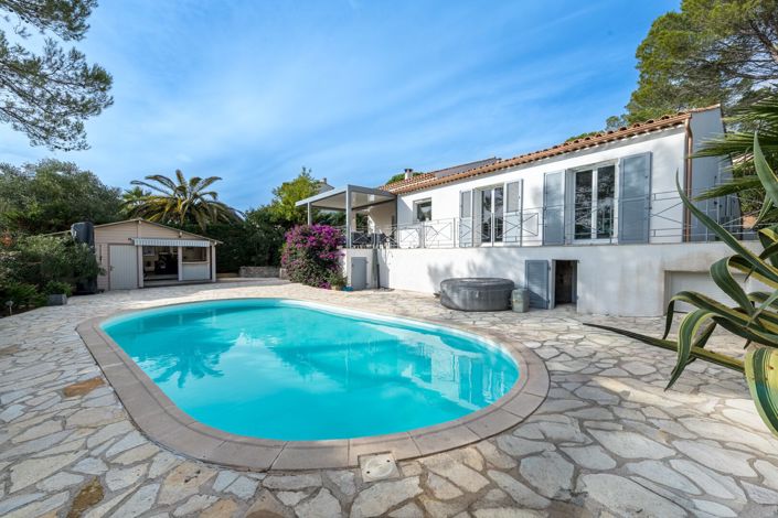 Image No.18-4 Bed House for sale