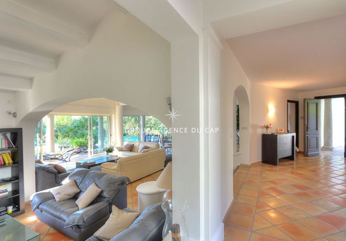 Image No.7-Propriété de 4 chambres à vendre à Saint-Raphael