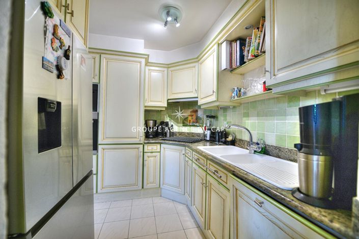 Image No.4-Appartement de 3 chambres à vendre à Saint-Raphael