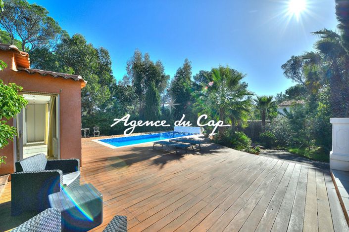 Image No.5-4 Bed Property for sale