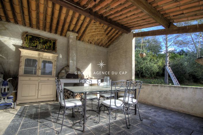 Image No.9-4 Bed House for sale