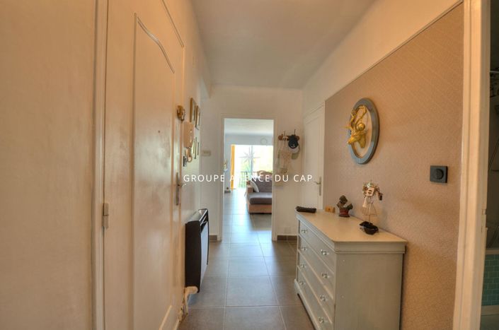 Image No.11-Appartement de 2 chambres à vendre à Saint-Raphael