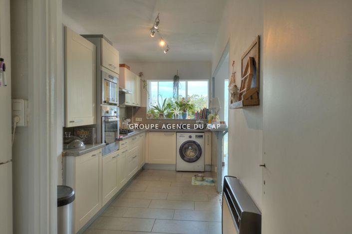 Image No.12-Appartement de 2 chambres à vendre à Saint-Raphael