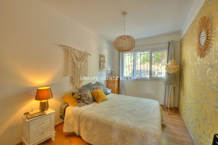 Image No.9-Appartement de 2 chambres à vendre à Saint-Raphael