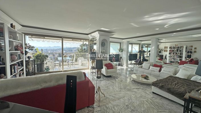 Image No.2-Appartement de 2 chambres à vendre à Cannes