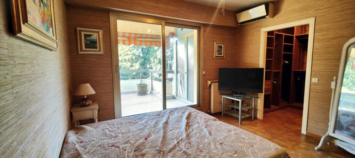 Image No.11-3 Bed Apartment for sale