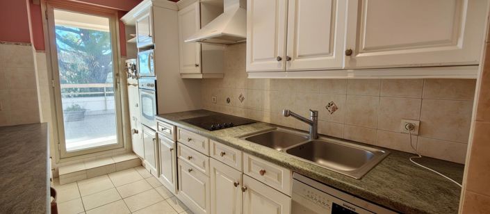 Image No.6-3 Bed Apartment for sale