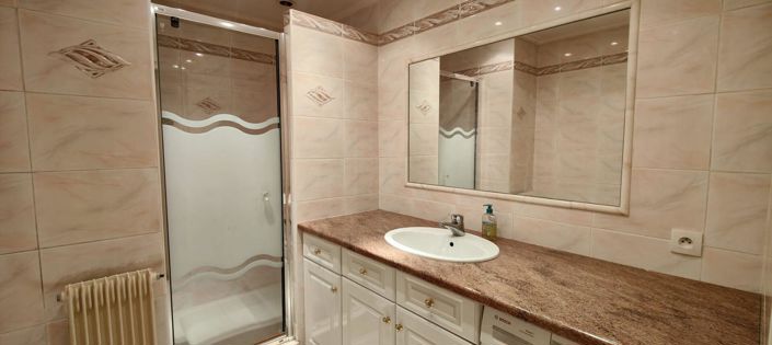 Image No.8-3 Bed Apartment for sale