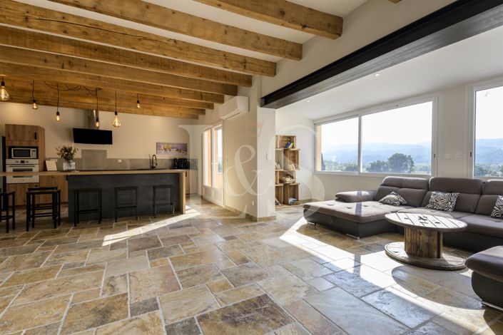 Image No.11-7 Bed House for sale