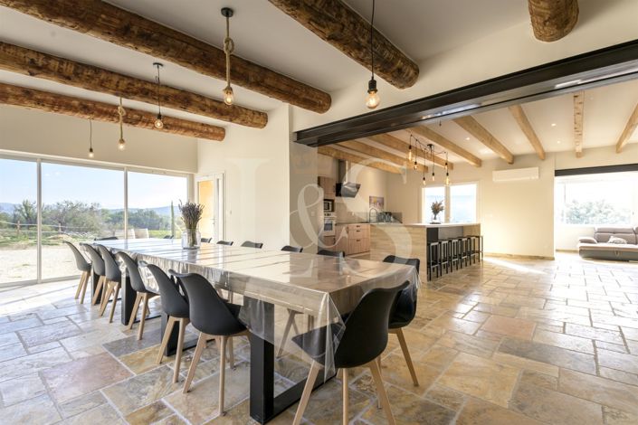 Image No.9-7 Bed House for sale