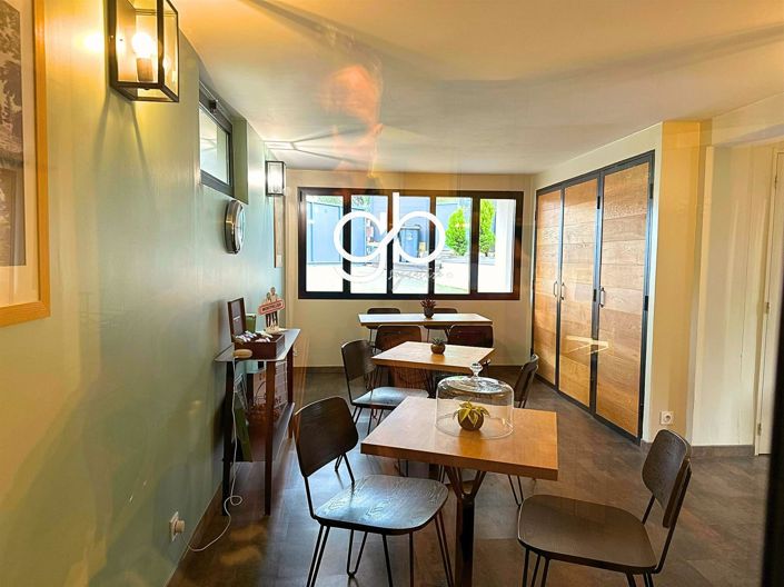 Image No.19-5 Bed House for sale