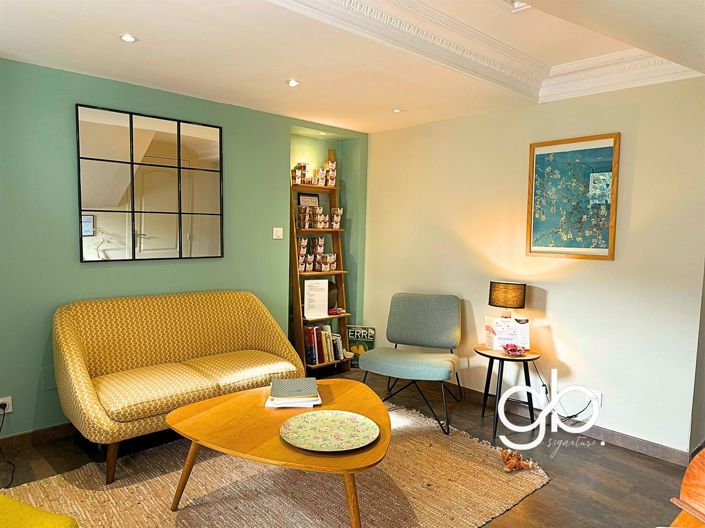 Image No.20-5 Bed House for sale