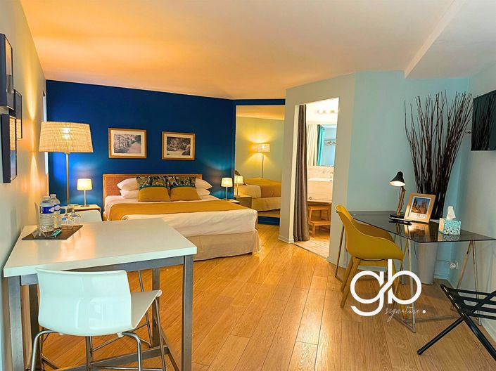 Image No.26-5 Bed House for sale