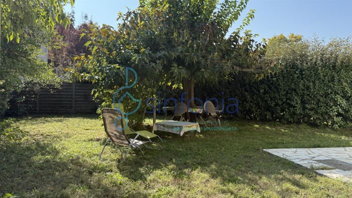 Image No.20-6 Bed House for sale