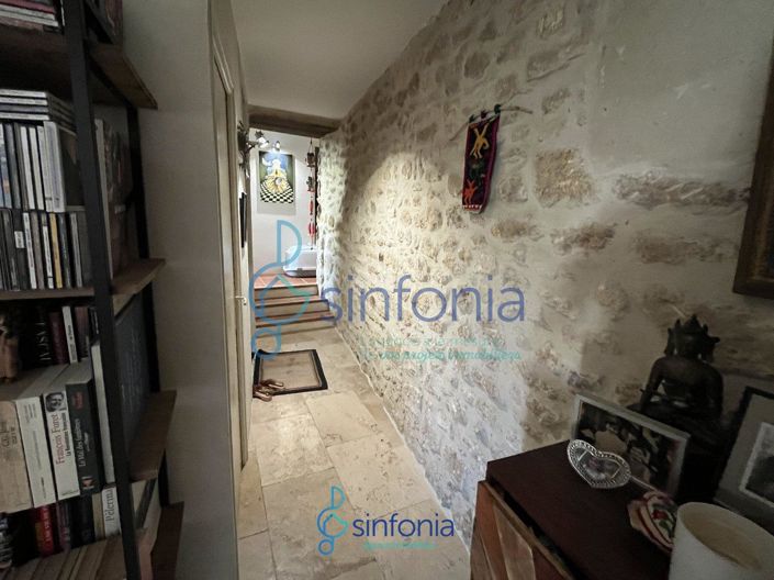 Image No.13-4 Bed House for sale