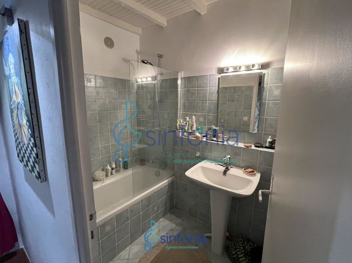 Image No.14-4 Bed House for sale