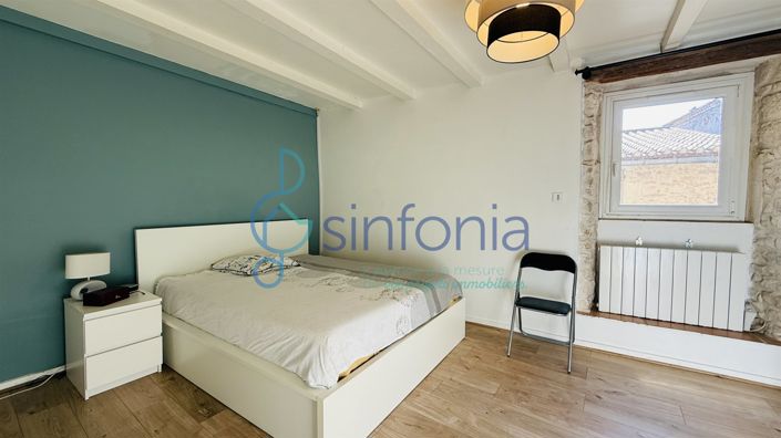 Image No.10-3 Bed House for sale