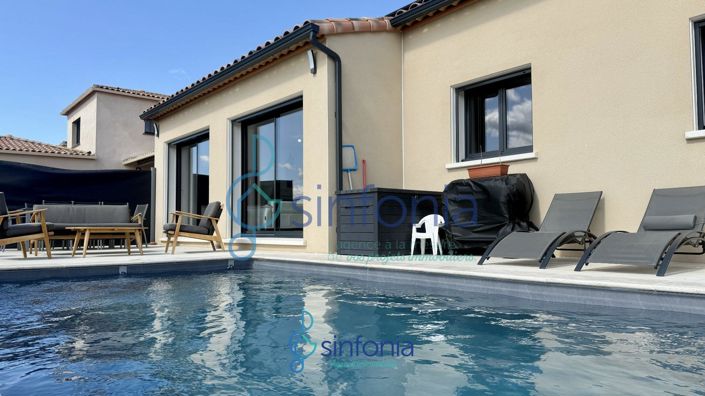 Image No.2-4 Bed House for sale