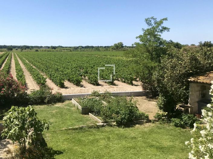 Image No.13-6 Bed House for sale