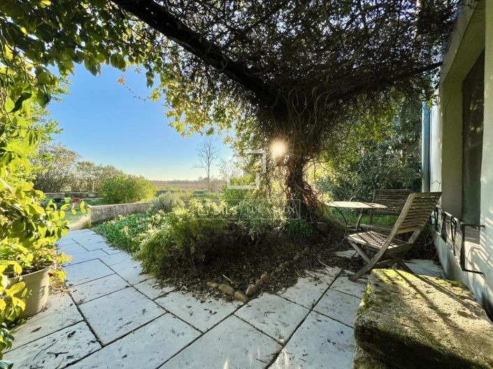 Image No.16-6 Bed House for sale