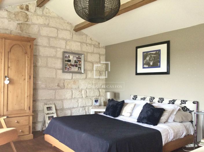Image No.25-6 Bed House for sale