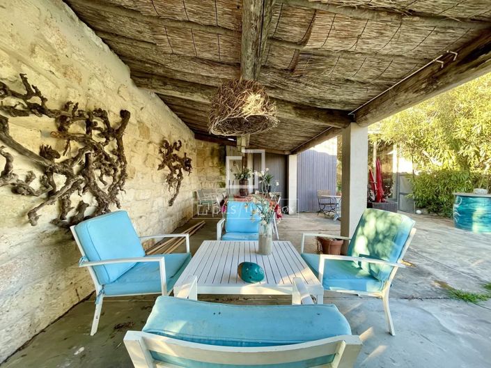 Image No.5-6 Bed House for sale