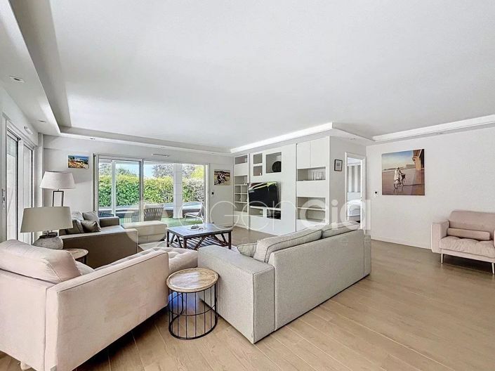 Image No.2-Appartement de 3 chambres à vendre à Cannes