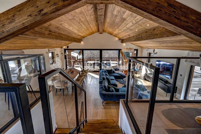 Image No.2-6 Bed House for sale