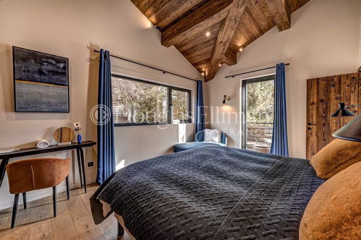 Image No.9-6 Bed House for sale