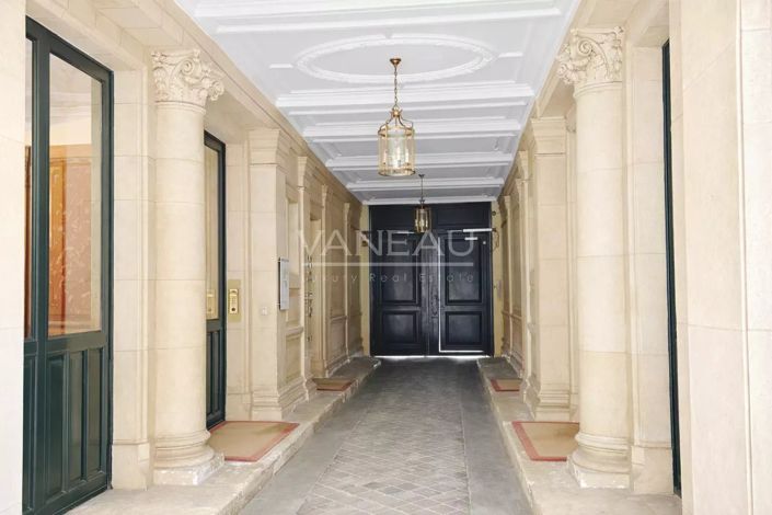 Image No.12-3 Bed Apartment for sale