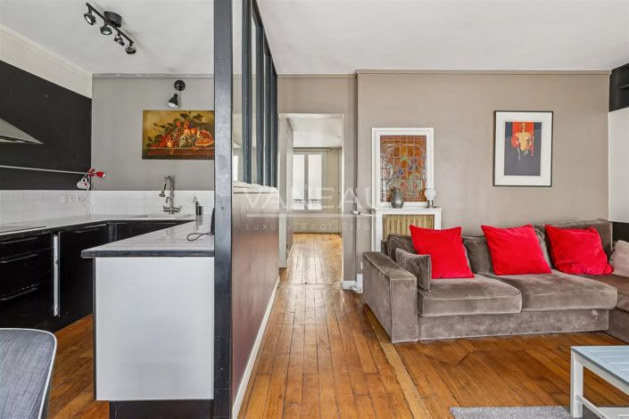 Image No.10-1 Bed Apartment for sale