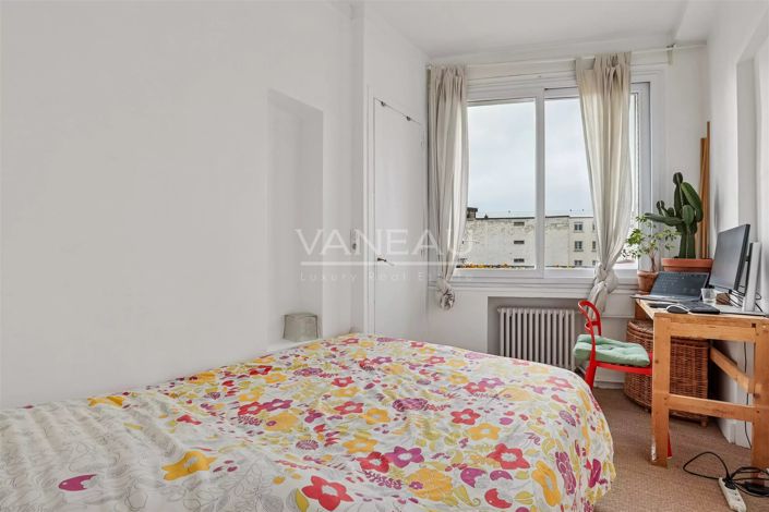Image No.12-4 Bed Apartment for sale