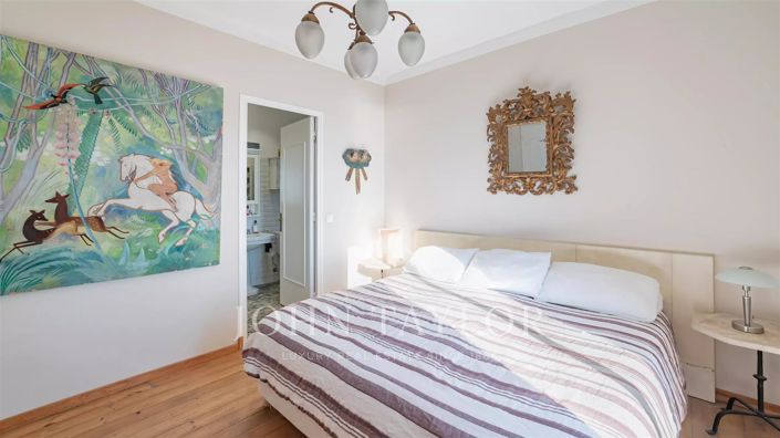 Image No.16-4 Bed House for sale