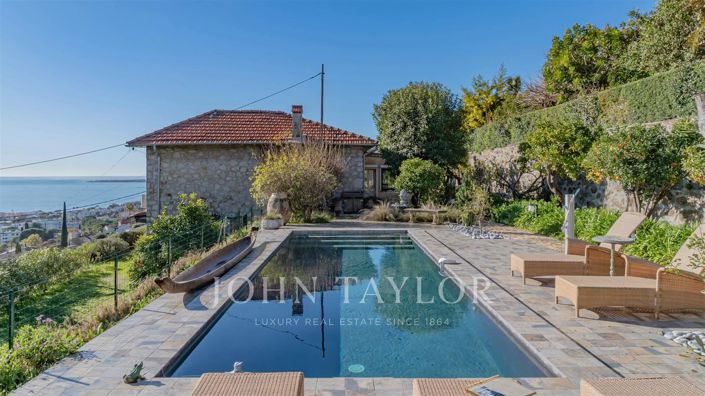 Image No.6-4 Bed House for sale