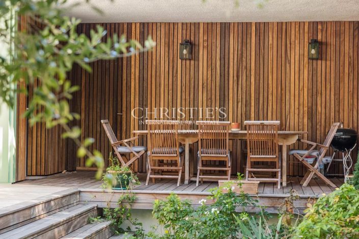 Image No.17-4 Bed House for sale