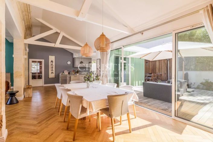 Image No.6-4 Bed House for sale