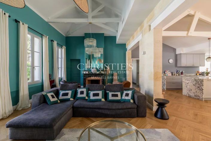 Image No.7-4 Bed House for sale